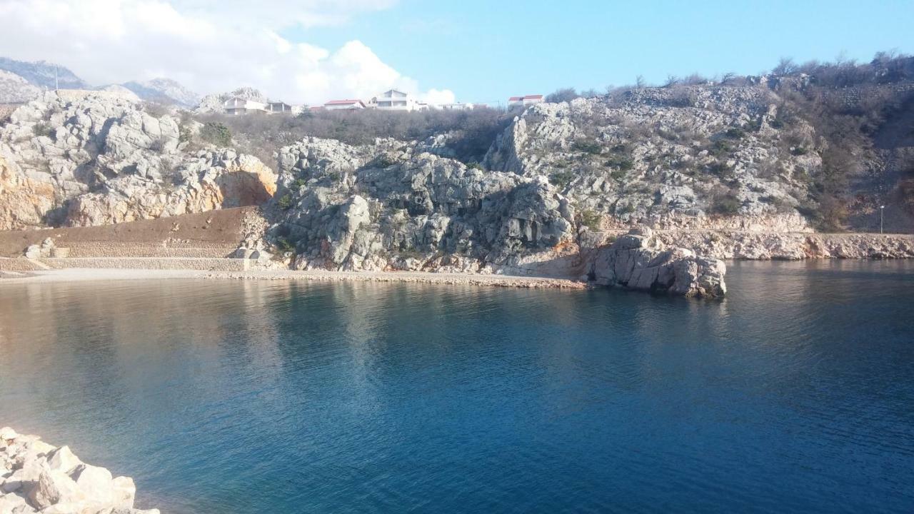 Apartmani Verica Karlobag Exterior foto